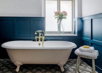 Bỏ túi ngay những mẫu phòng tắm truyền thống đẹp hút mắt